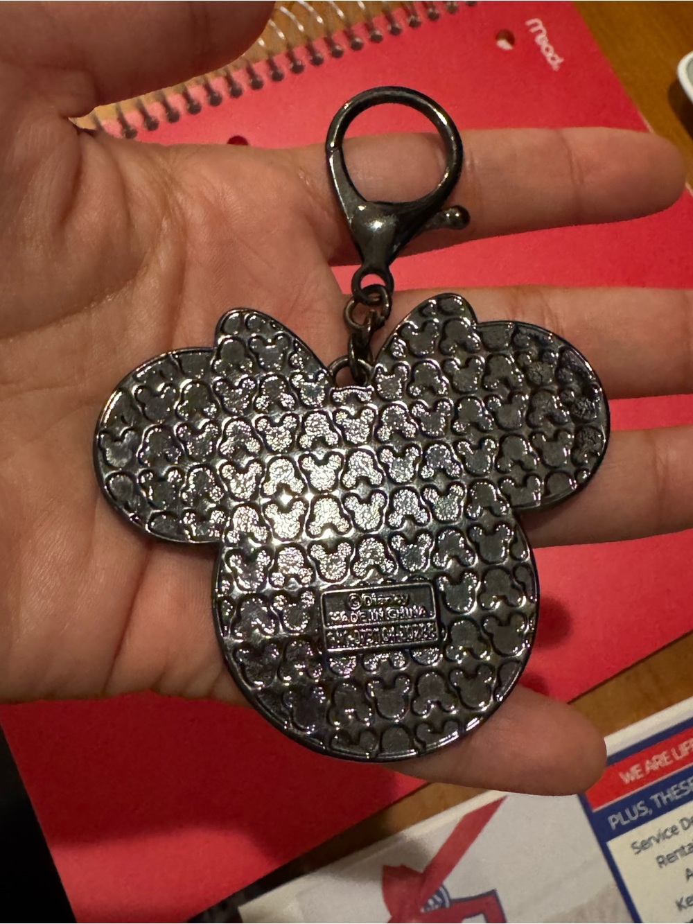 Disney Minnie Mouse Glitter Key Chain - Black and Red - Picture 3 of 4